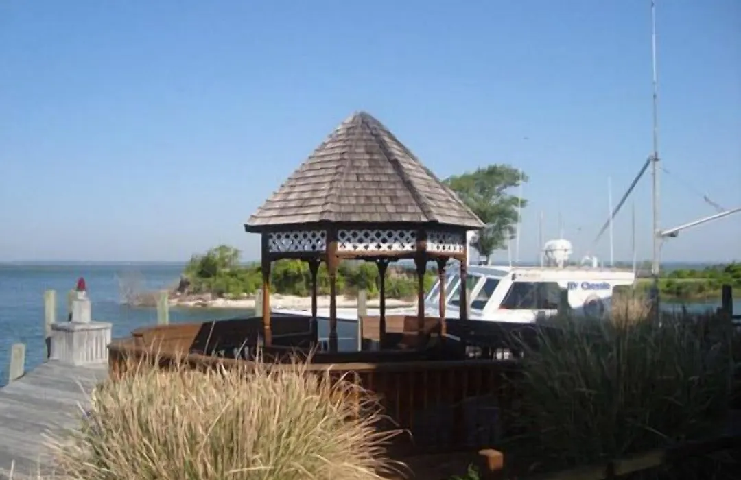 Island Resort-1